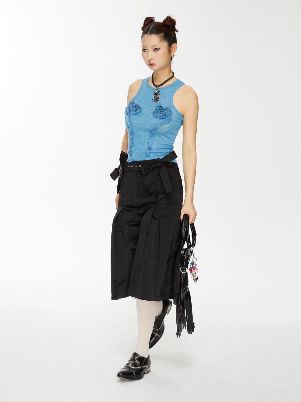 Bow-Embellished Pleated Back Wide-Leg Trouser Shorts