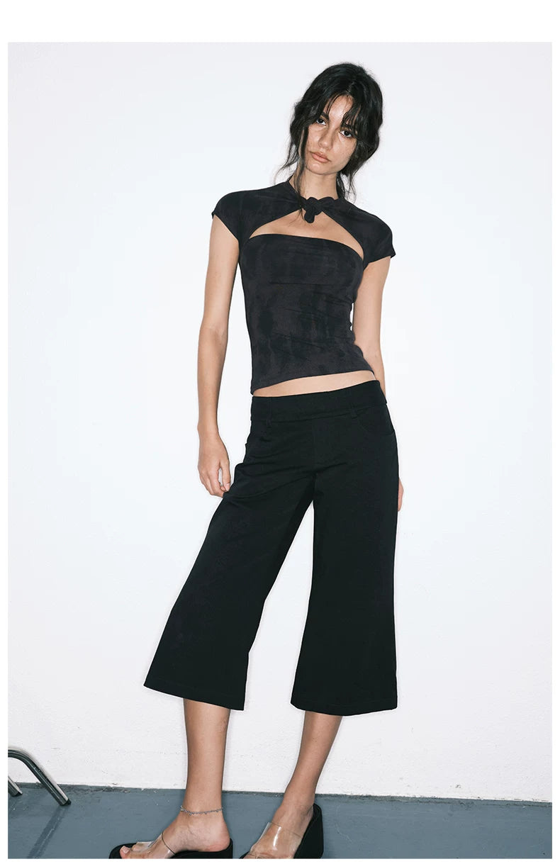 Contour Keyhole Top
