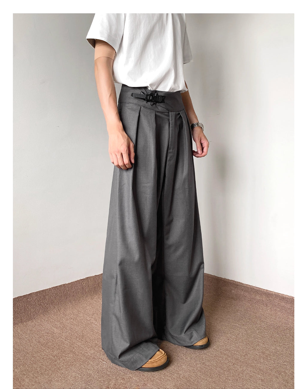 Stance Buckle Fasten Trousers