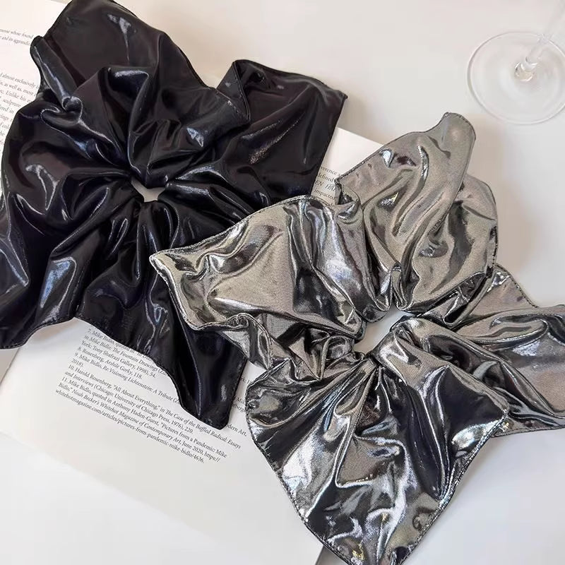 Liquid Voluminous Hair-Tie