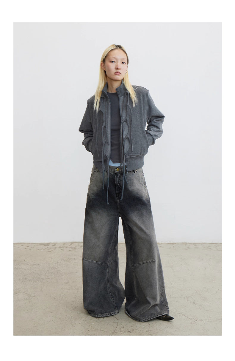 Knot-Fastening Sweater