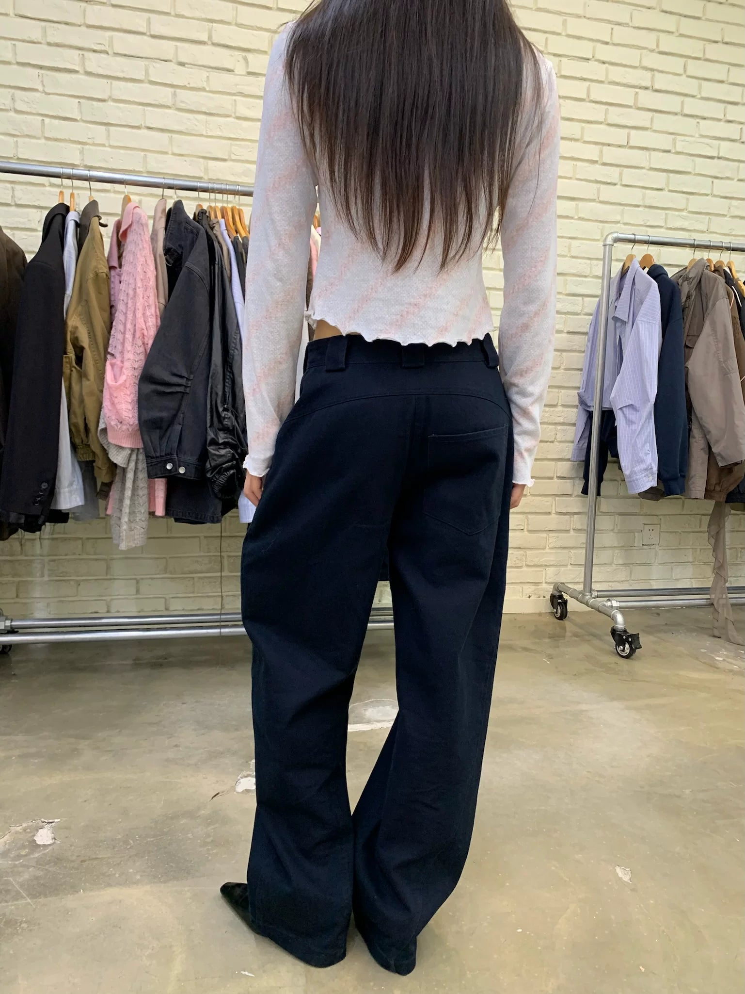 Veil Portrait Lettuce Hem Long-Sleeve