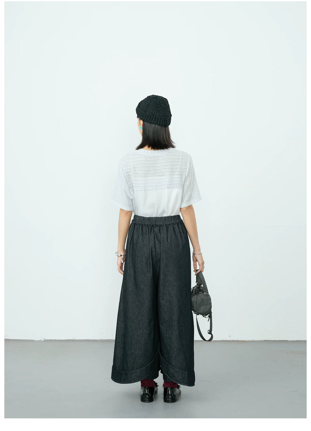 Curved Seam Wide-Leg Denim Trousers