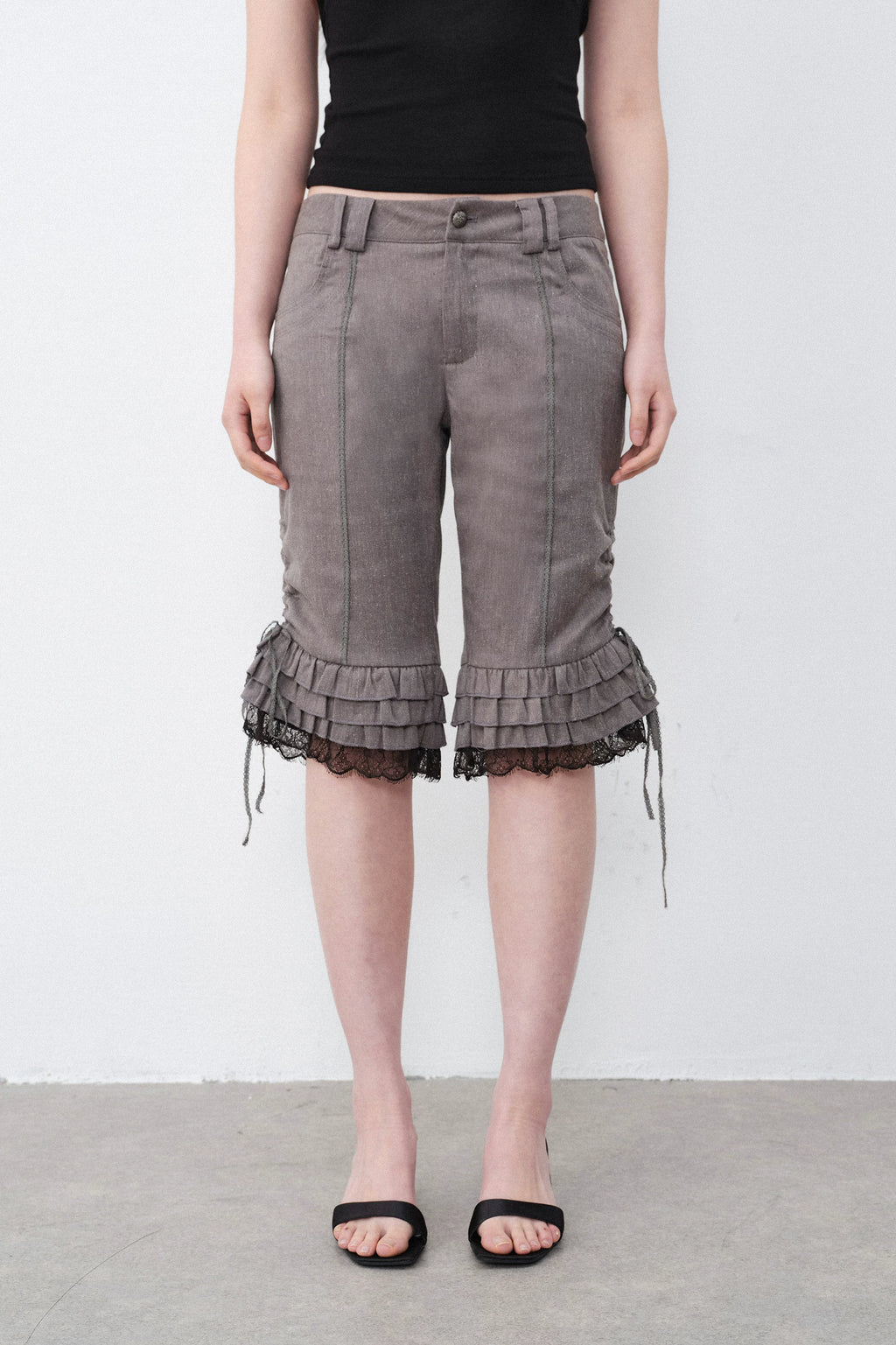 Ruffle Lace Hem Shorts