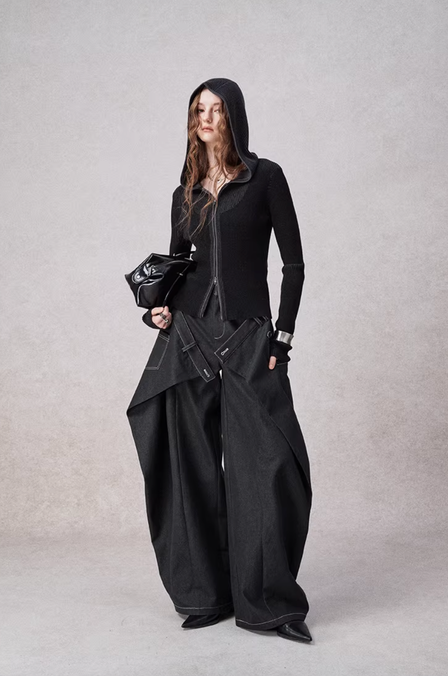 Integrated Belted Deconstructed Jeans