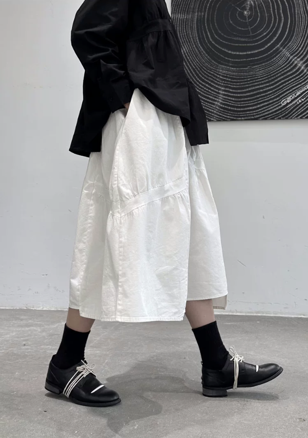 Aeolian Arid-Contour Skirt