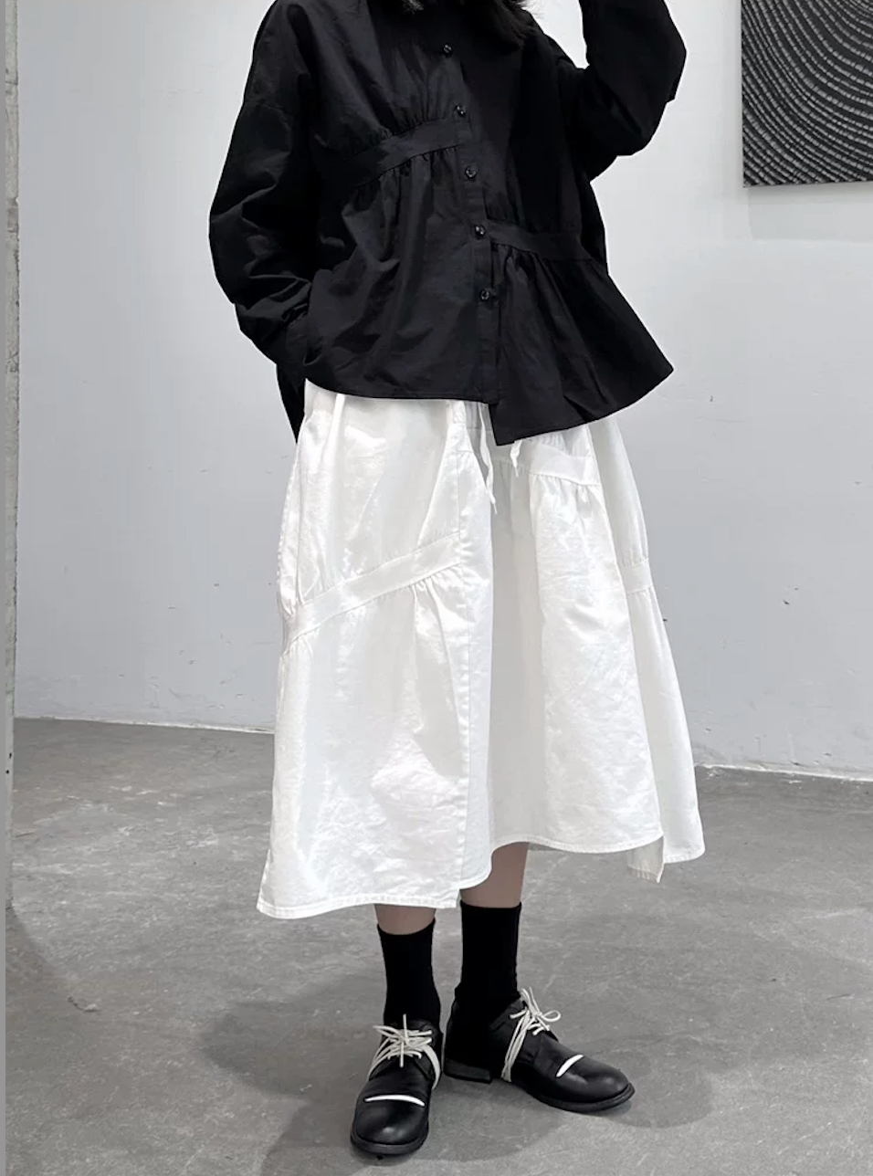 Aeolian Arid-Contour Skirt