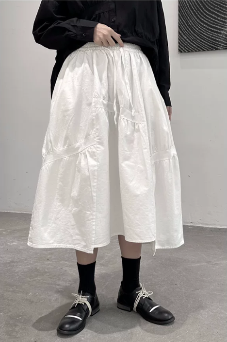 Aeolian Arid-Contour Skirt