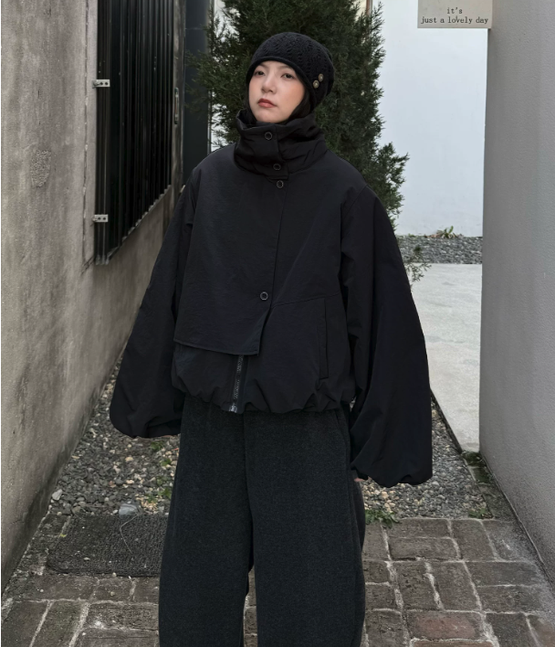 Vector Overlap Funnel-Neck Blouson