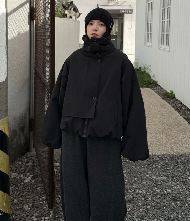 Vector Overlap Funnel-Neck Blouson