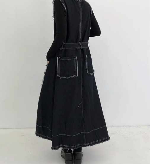 Frayed Edge Contrast-Stitch Denim Dress