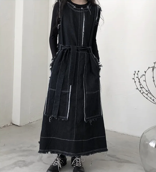 Frayed Edge Contrast-Stitch Denim Dress