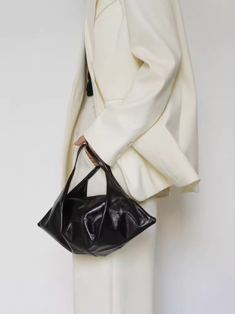 Twist Form Bag (Small)