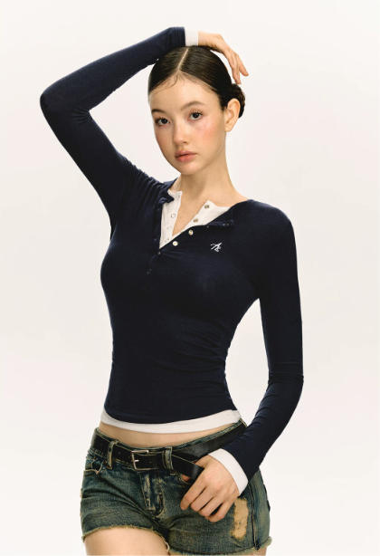 Snap Henley Long-Sleeved Knit