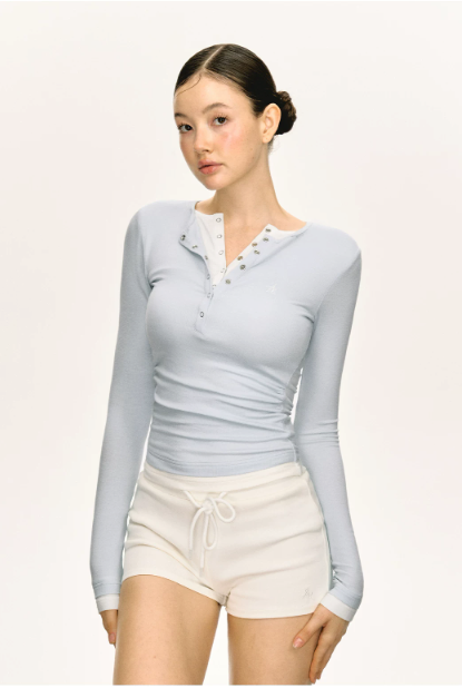 Snap Henley Long-Sleeved Knit