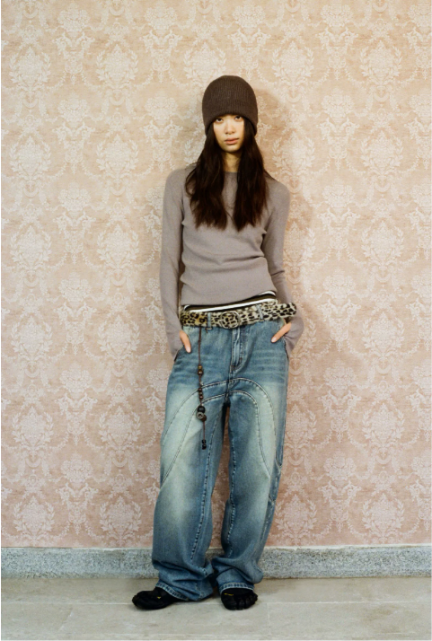 Orbit Seam Jeans