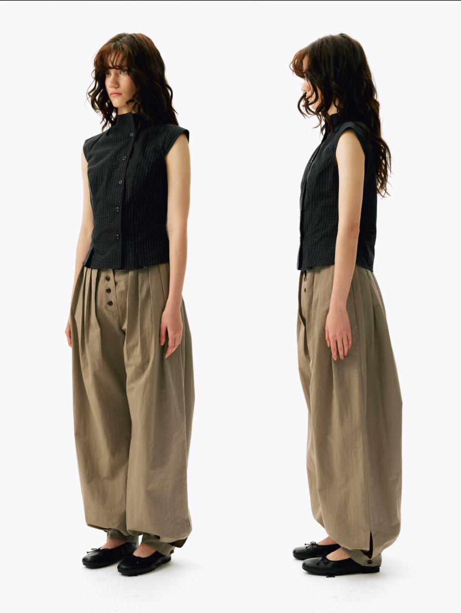 Multi-Pleated Balloon Trousers