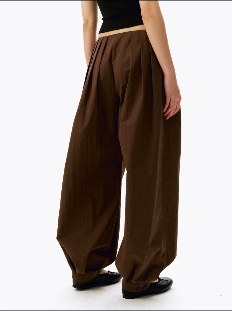 Multi-Pleated Balloon Trousers