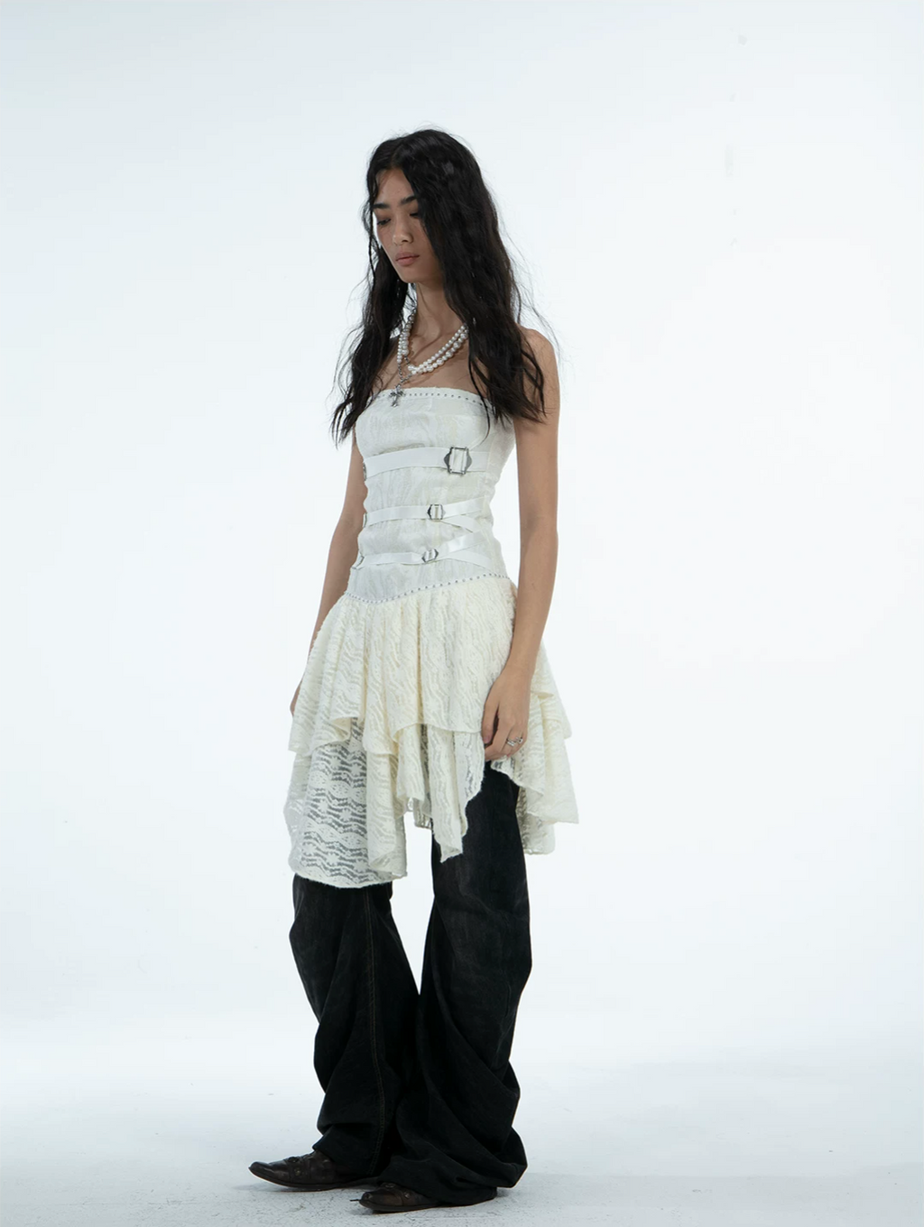 Collapsed Charcoal Wide-Leg Jeans