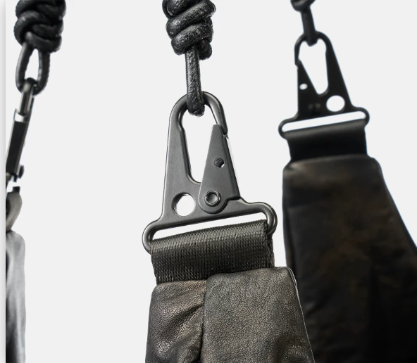 Distressed Knot Technical Carry-all Bag