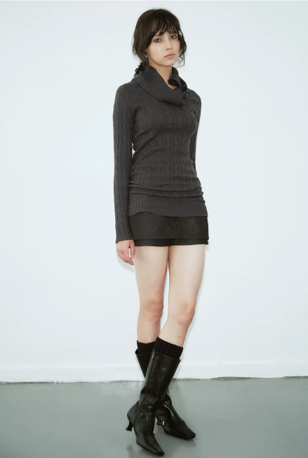 Harness Collar Cable Knit