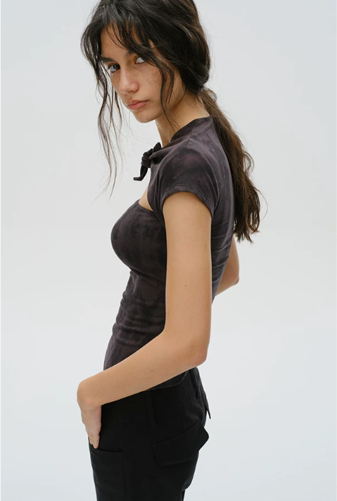 Contour Keyhole Top