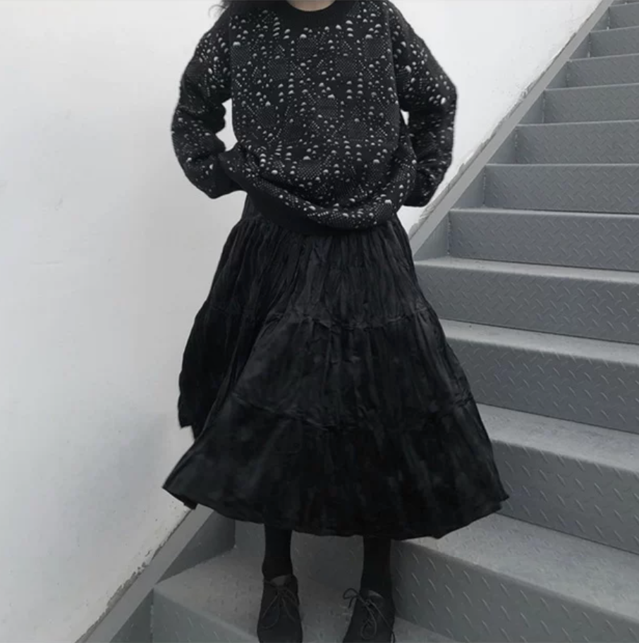 Crinkled Velvet Tiered Midi Skirt