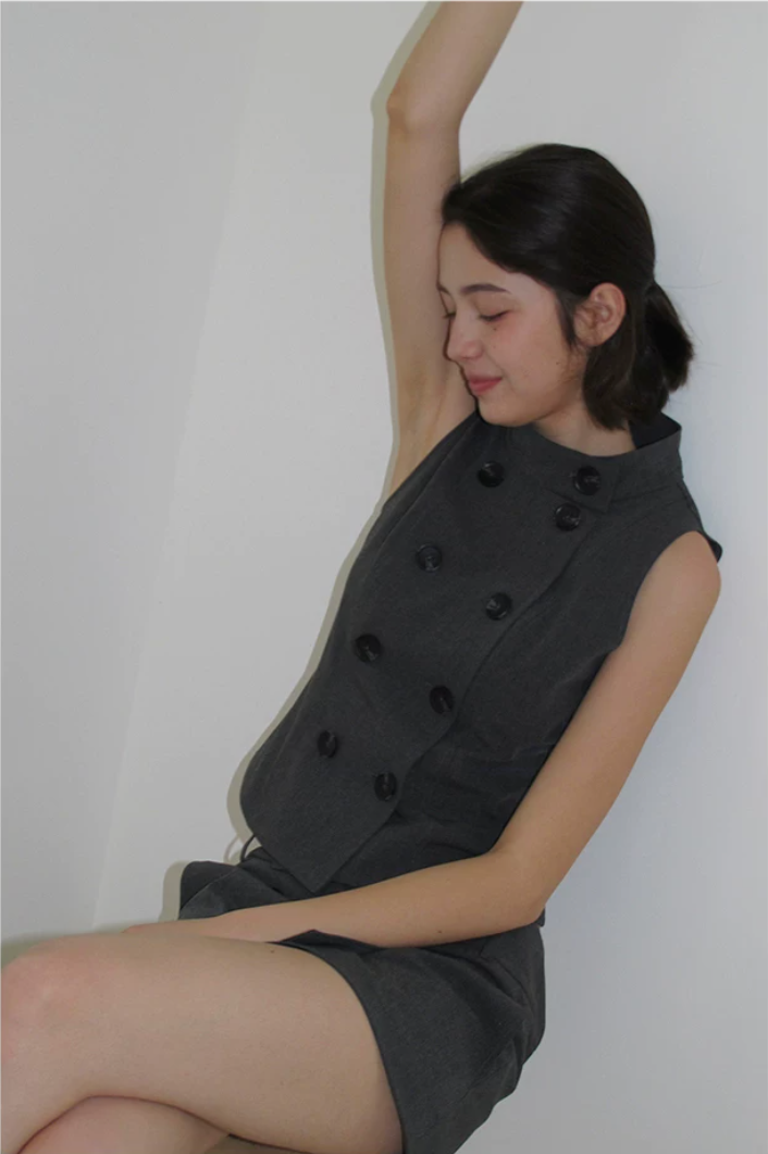 Double-Breasted Sleeveless Tailored Vest