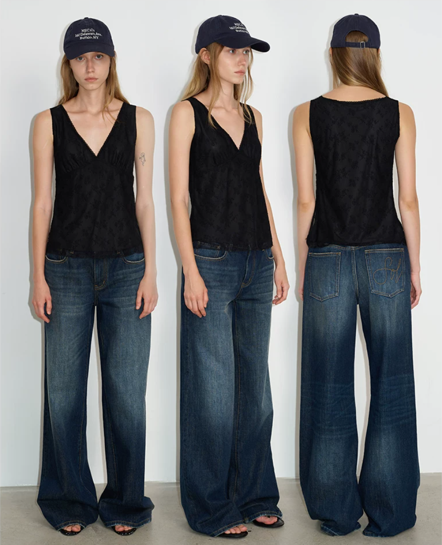Floral Lace V-Neck Stretch Tank