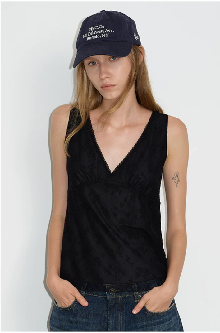 Floral Lace V-Neck Stretch Tank