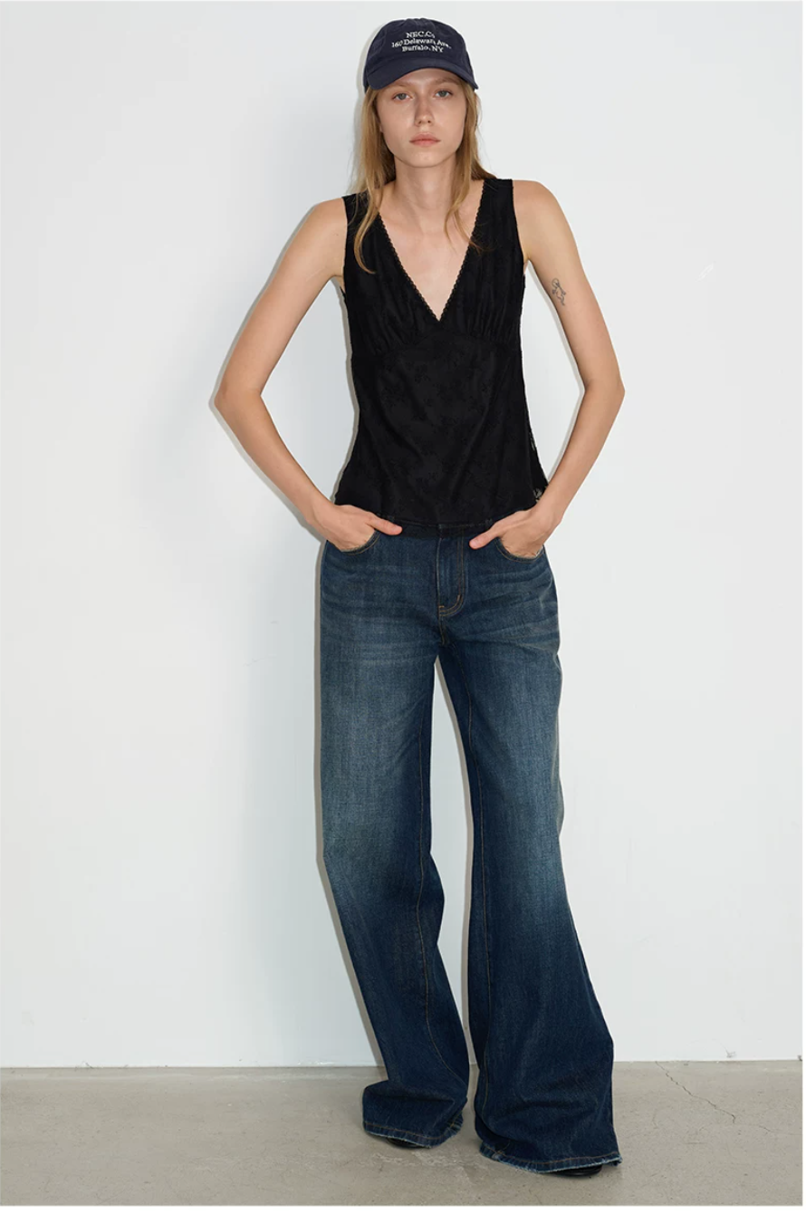 Floral Lace V-Neck Stretch Tank