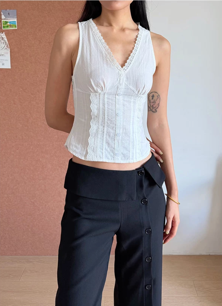 Lace Panel Button Tank