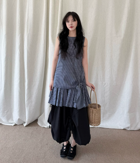 Adjustable Bubble Hem Maxi Skirt
