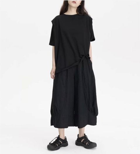 Convertible Tie-Hem Oversized T-Shirt